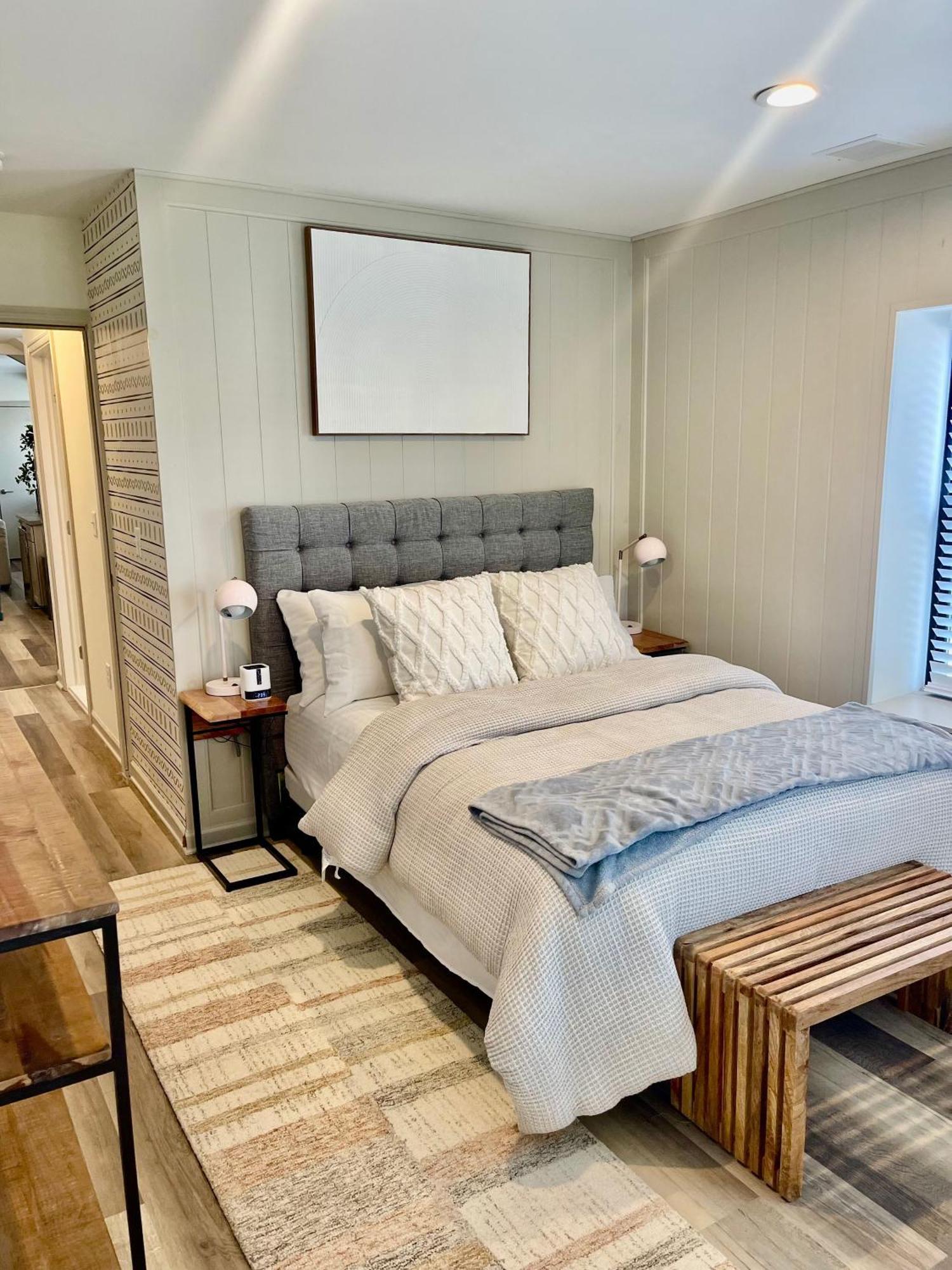 Modern Fully Renovated Suite & Loft In Downtown Trenton Bilik gambar